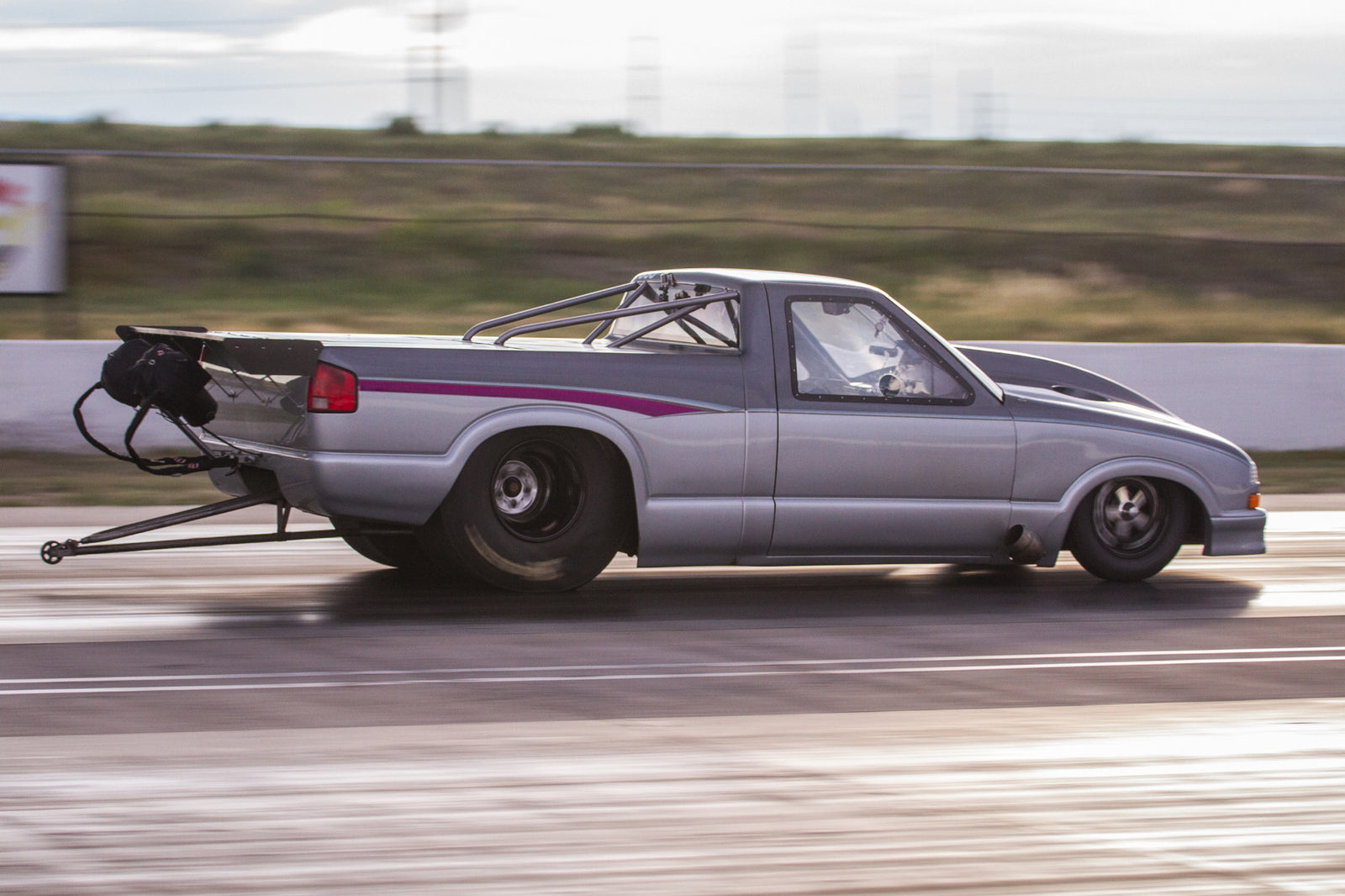 PRO LINE POWER GETS A NO PREP WIN AND THE RADIAL WARS RECORD