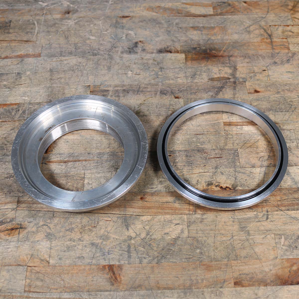 CUSTOM WELDED 5" THREADED DISCHARGE V BAND FLANGE FOR F3-136 PROCHARGER