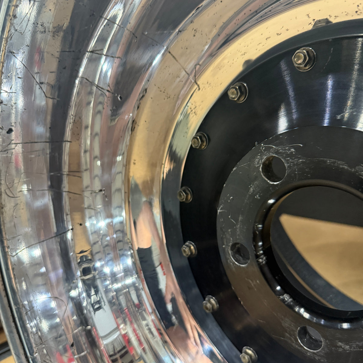 PAIR OF WELD ALUMASTAR PRO 2.0 LINER WHEELS, BLACK CENTER W/ POLISHED SHELL, 16X16, 5X5, 5&quot; BS