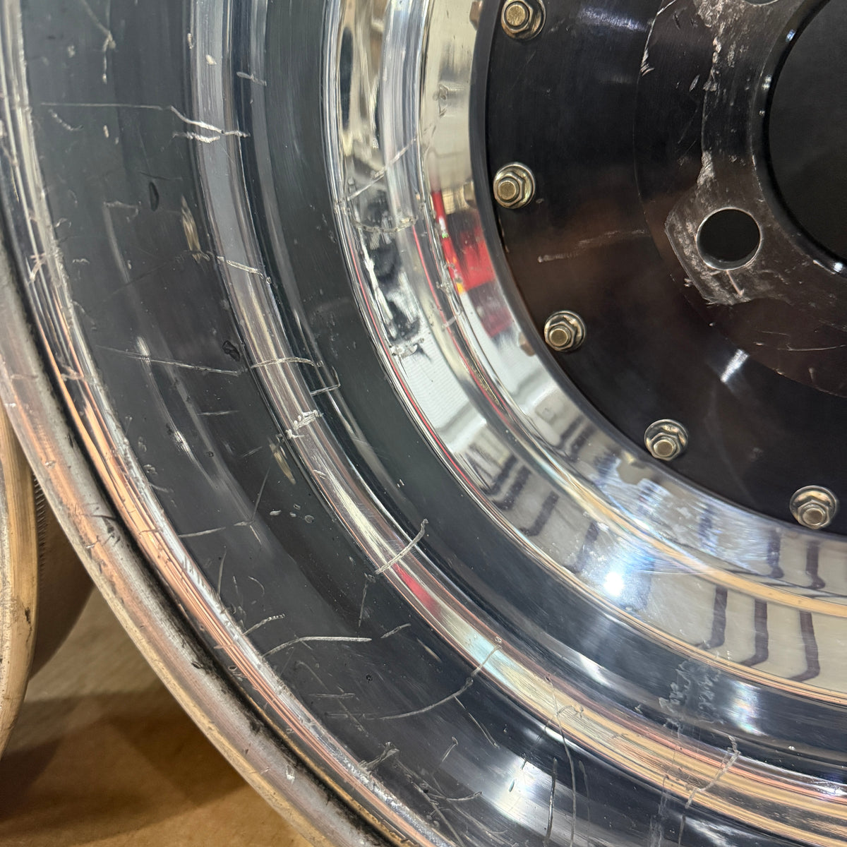 PAIR OF WELD ALUMASTAR PRO 2.0 LINER WHEELS, BLACK CENTER W/ POLISHED SHELL, 16X16, 5X5, 5&quot; BS