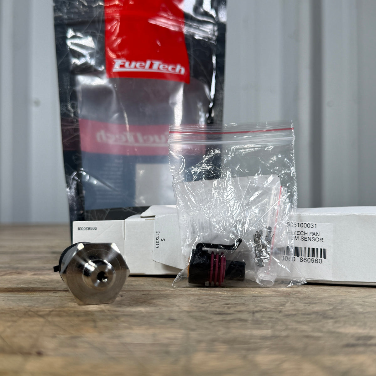 FUELTECH PAN-VAC SENSOR W/ MATING PLUG KIT