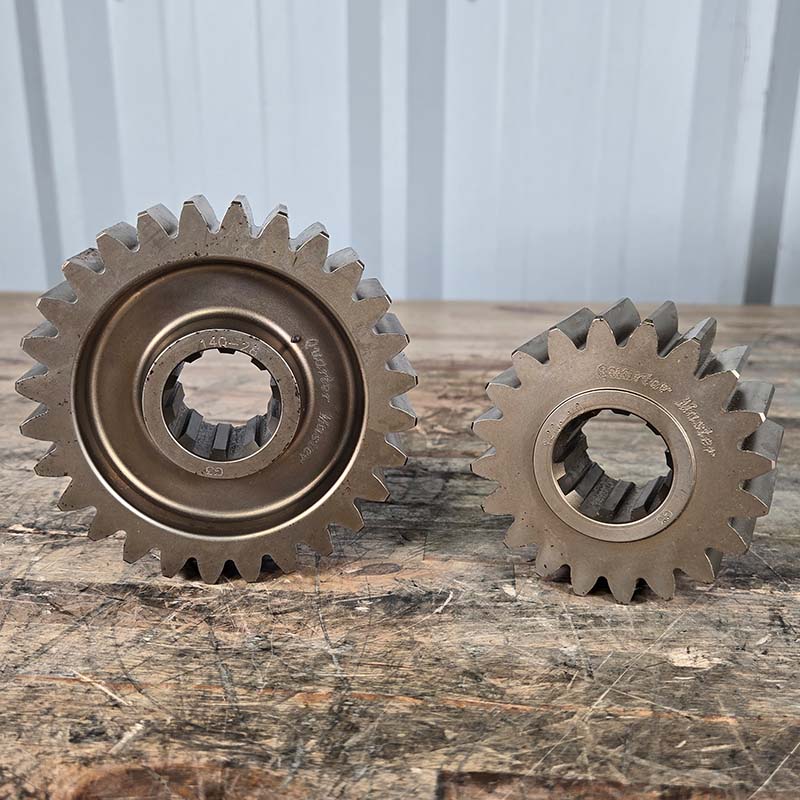 ASSORTED QUARTER MASTER ULTRA DUTY QUICK-CHANGE GEARS 10-SPLINE