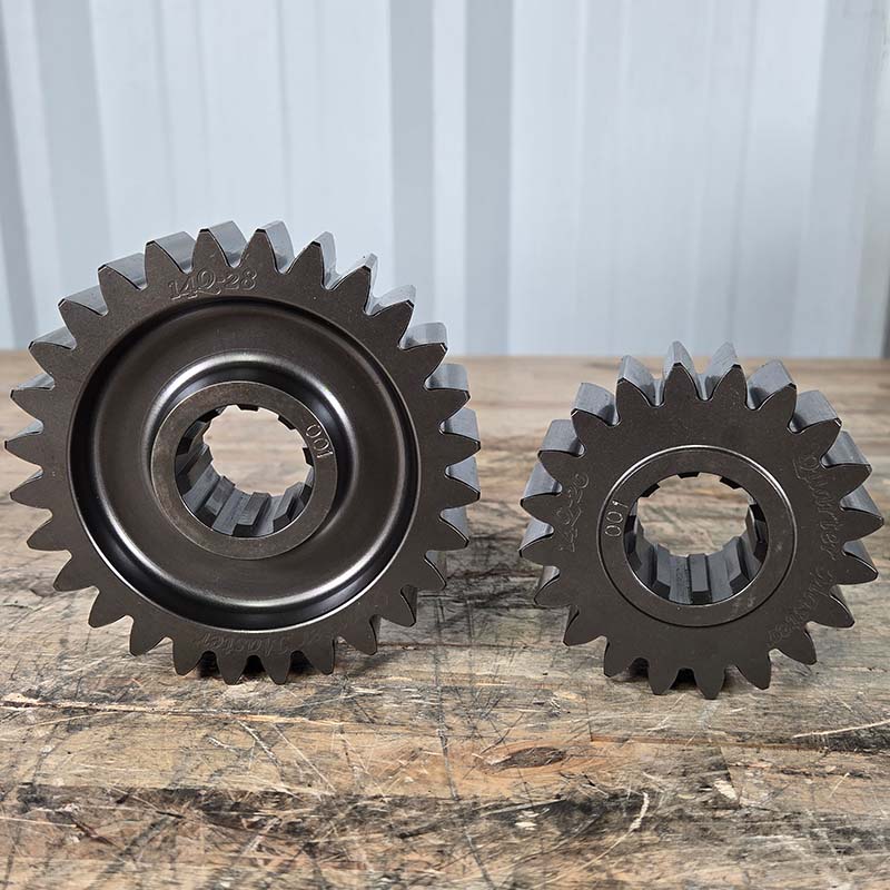 ASSORTED QUARTER MASTER ULTRA DUTY QUICK-CHANGE GEARS 10-SPLINE