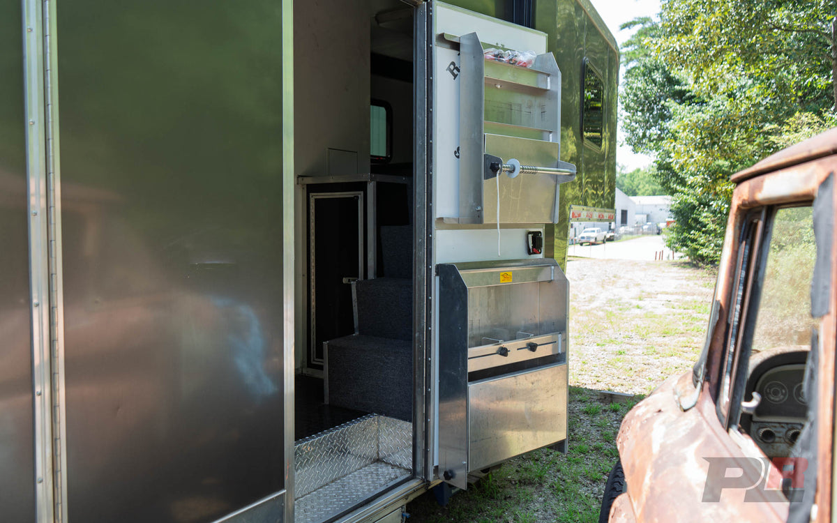 2021 48FT FOREST RIVER CGMT GOOSENECK RACE TRAILER