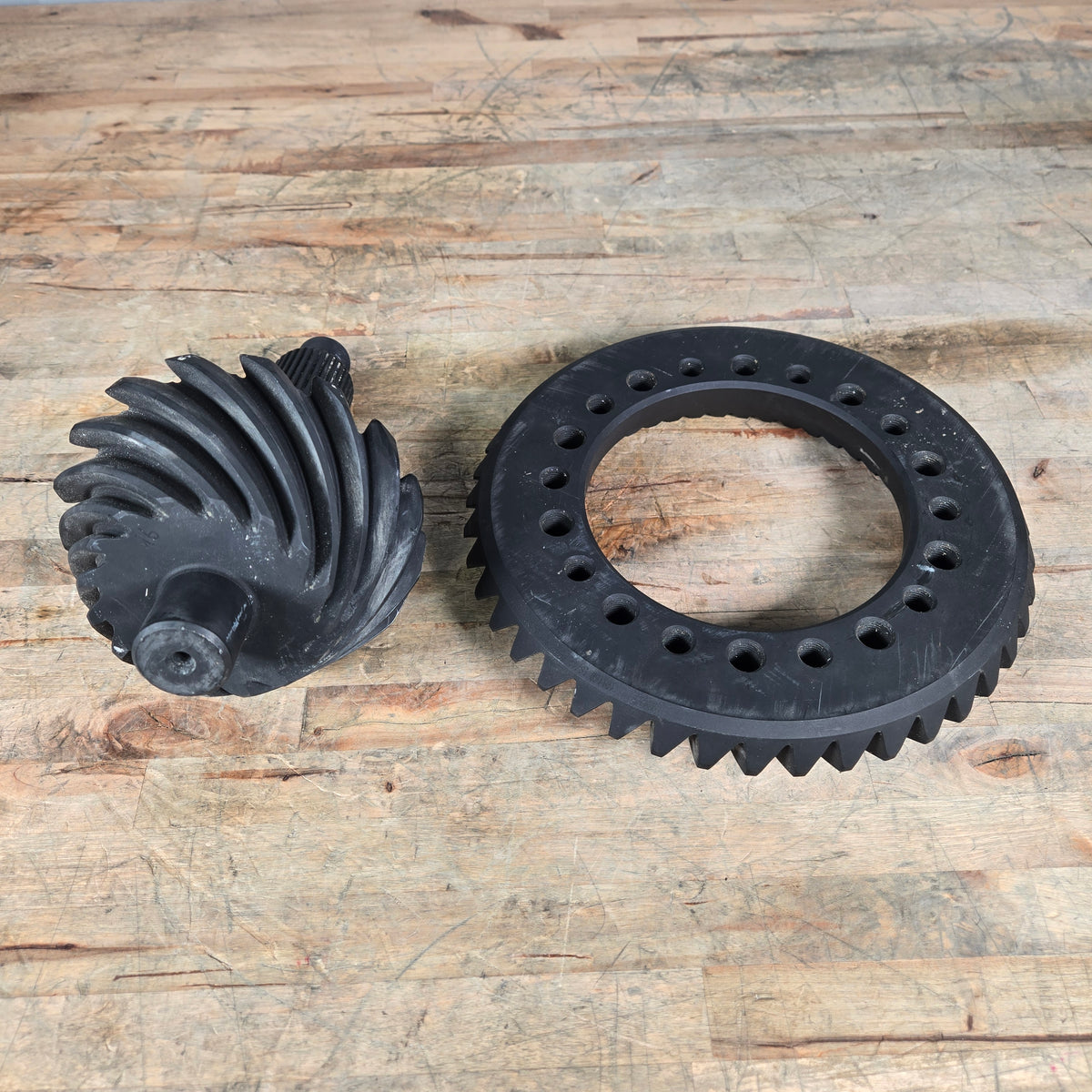 MOTIVE GEAR 2.75 RING &amp; PINION FORD 9&quot; 35 SPLINE PRO / BIG PINION