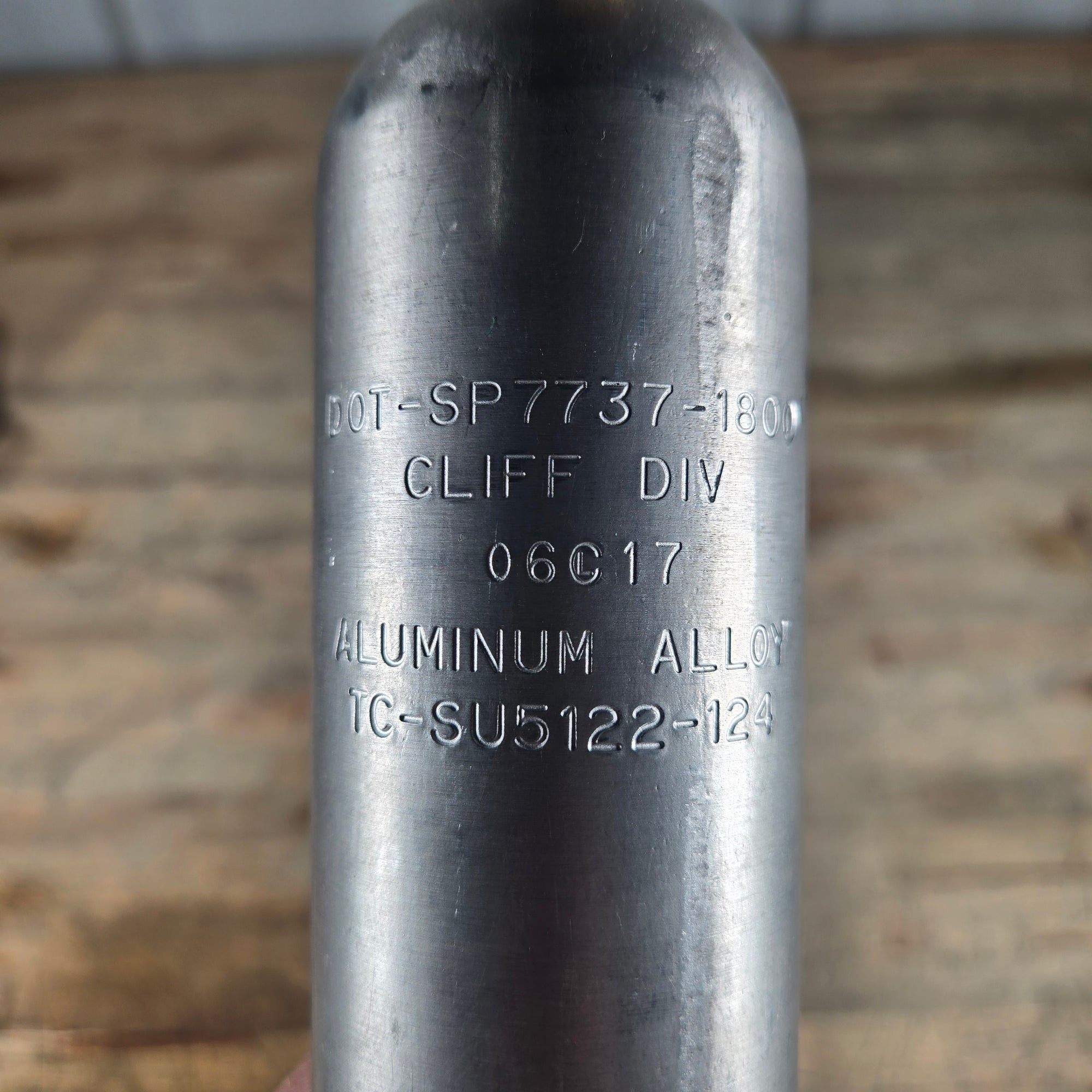 NOS/CO2 SNEAKY PETE STYLE BOTTLE