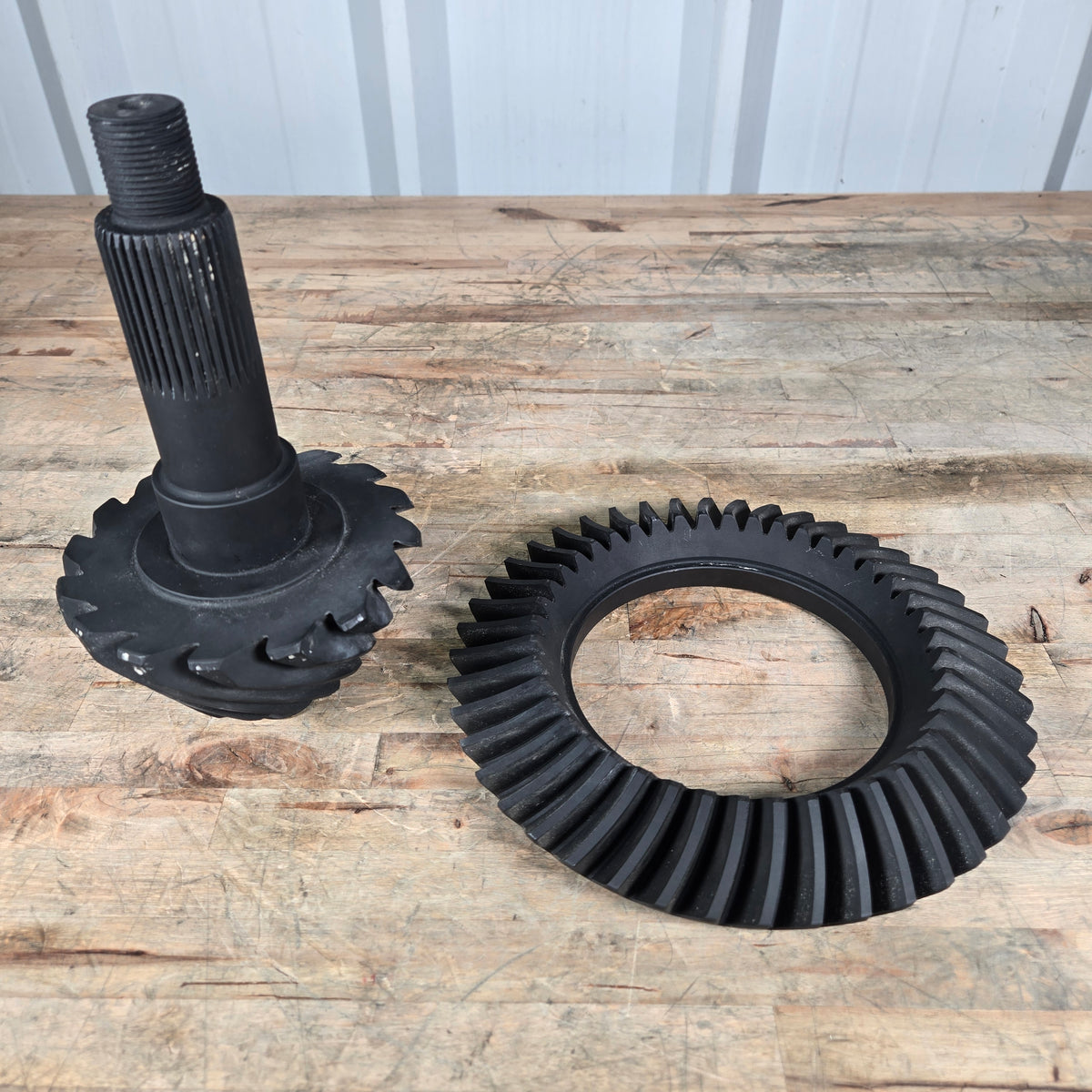 MOTIVE GEAR 2.75 RING &amp; PINION FORD 9&quot; 35 SPLINE PRO / BIG PINION