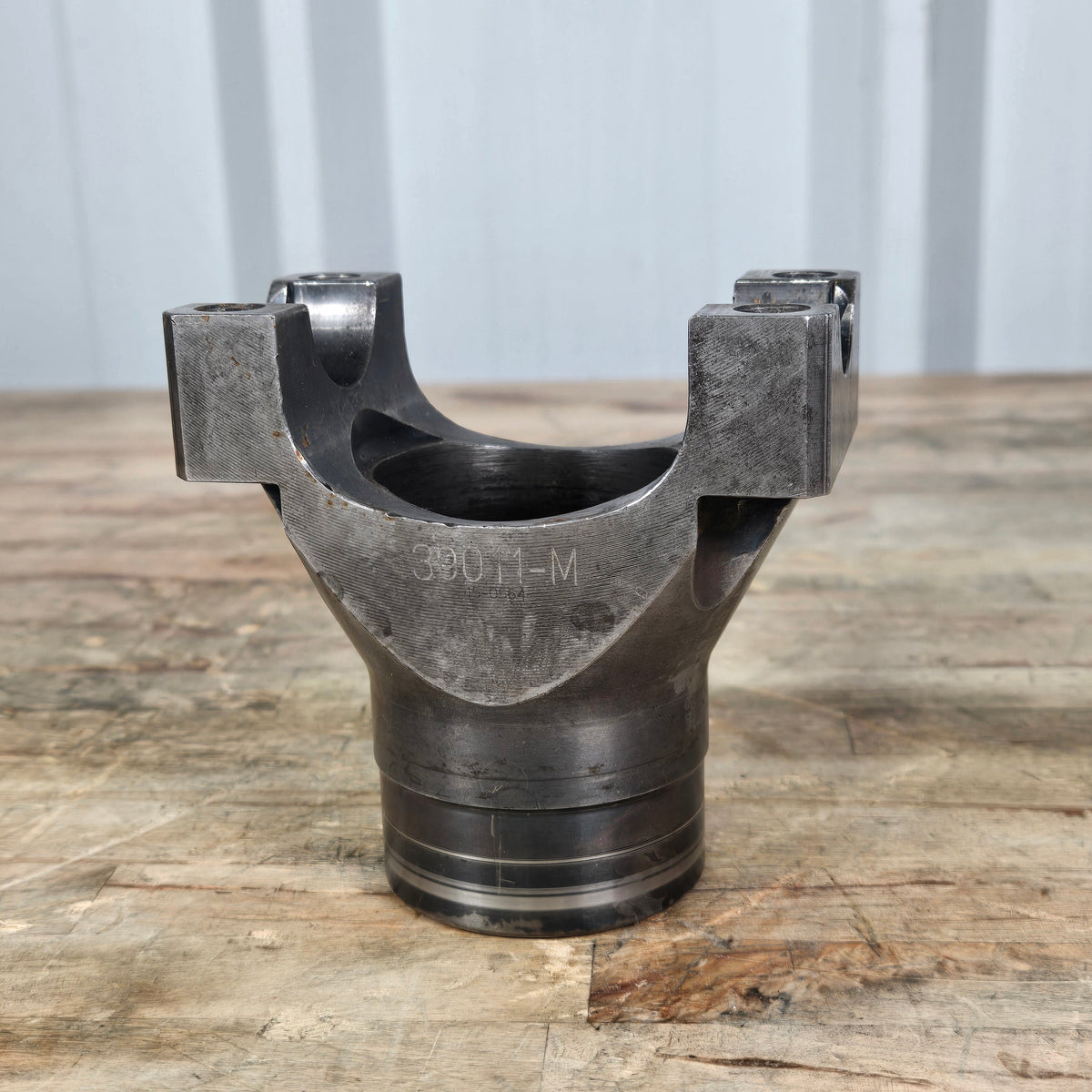 ASSORTED SLIP AND PINION YOKES FOR SALE