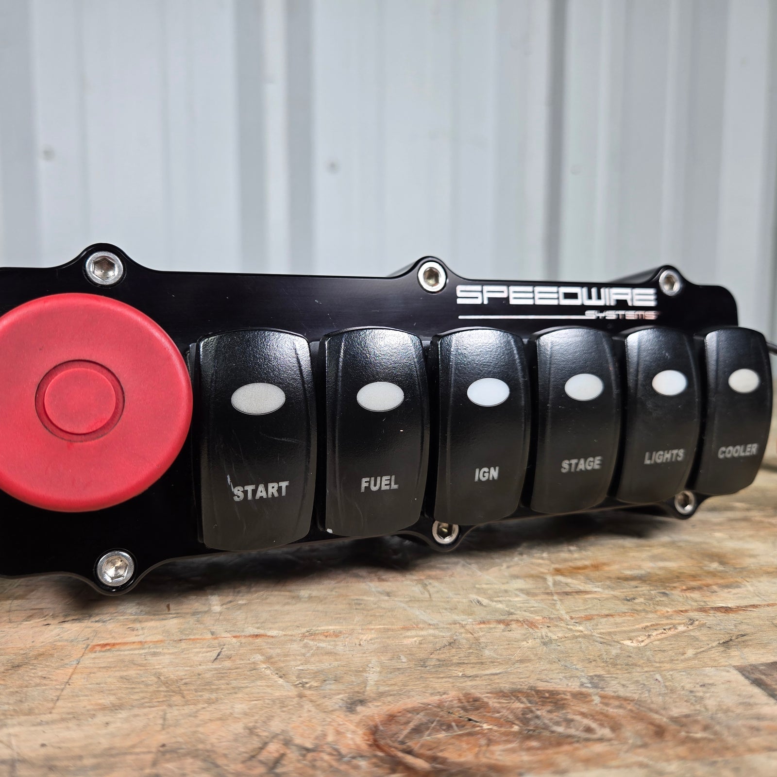 SPEEDWIRE 6 BAY SWITCH PANEL WITH MAG KILL & 8 RELAY BOARD