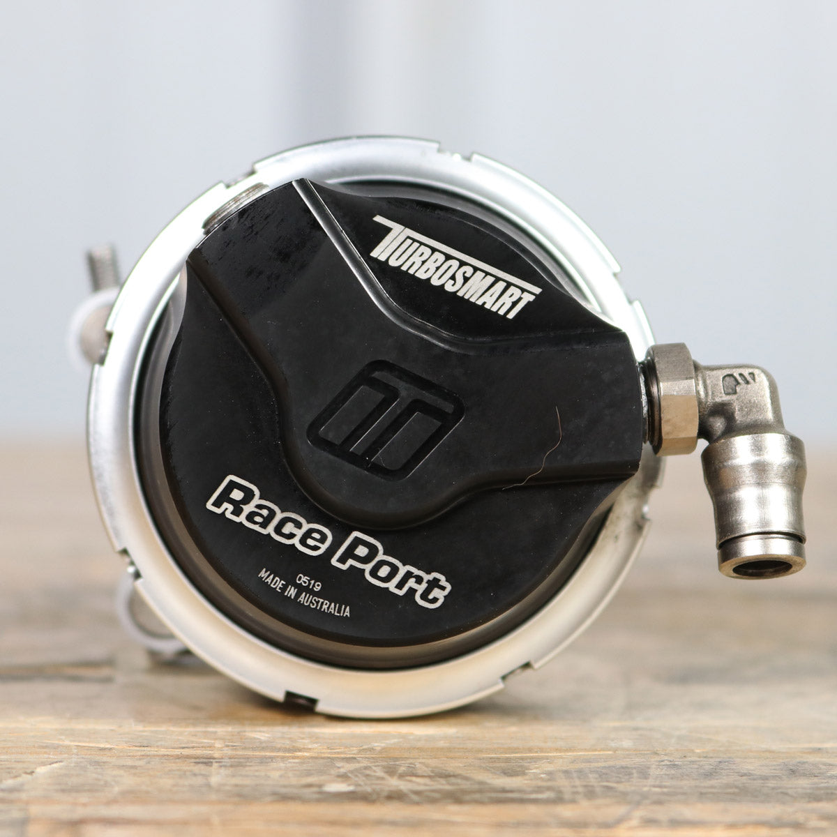 TURBOSMART GEN V RACE PORT BLOW OFF VALVE, BLACK TS-0204-1132